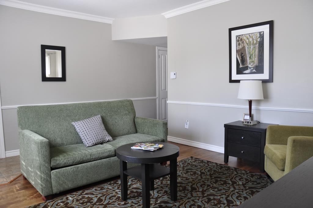 Moncton Suites - Apartments Across Georges Dumont Extérieur photo