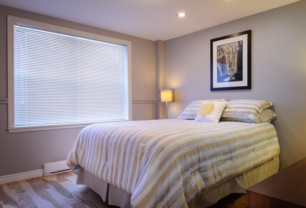 Moncton Suites - Apartments Across Georges Dumont Extérieur photo
