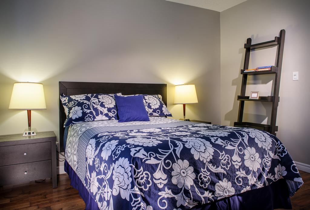 Moncton Suites - Apartments Across Georges Dumont Extérieur photo