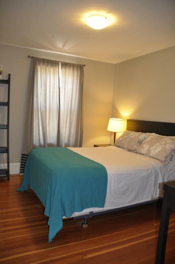 Moncton Suites - Apartments Across Georges Dumont Extérieur photo