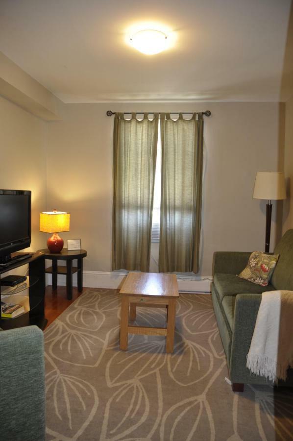 Moncton Suites - Apartments Across Georges Dumont Extérieur photo